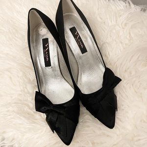 Nina satin heels